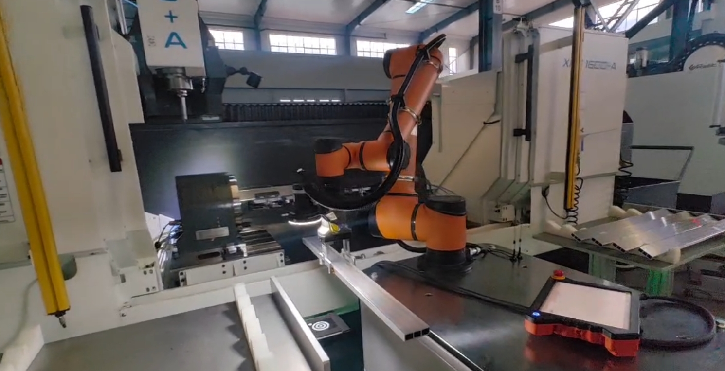 Fuwei Intelligent Composite Robots สามารถช่วยเหลือผู้ประกอบการผลิตแม่พิมพ์ในการอัพเกรดเครื่องจักรกลการตัดเฉือนของ CNC ได้อย่างไร