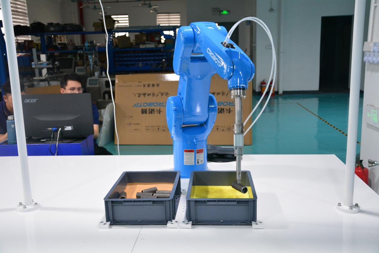 เทคโนโลยี 3D Vision นำไปสู่การเปลี่ยนแปลงอย่างชาญฉลาดของสายการผลิตฮาร์ดแวร์: ยุคใหม่ของการโหลดและการขนถ่ายที่มีประสิทธิภาพใหม่